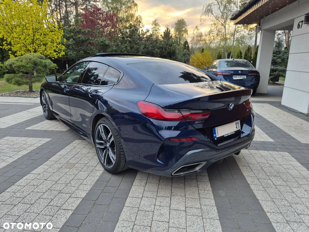 BMW Seria 8 - 16