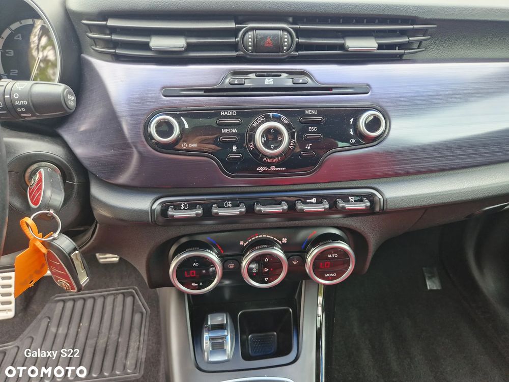 Alfa Romeo Giulietta 1.8 TBi 16V Quadrifoglio Verde - 28