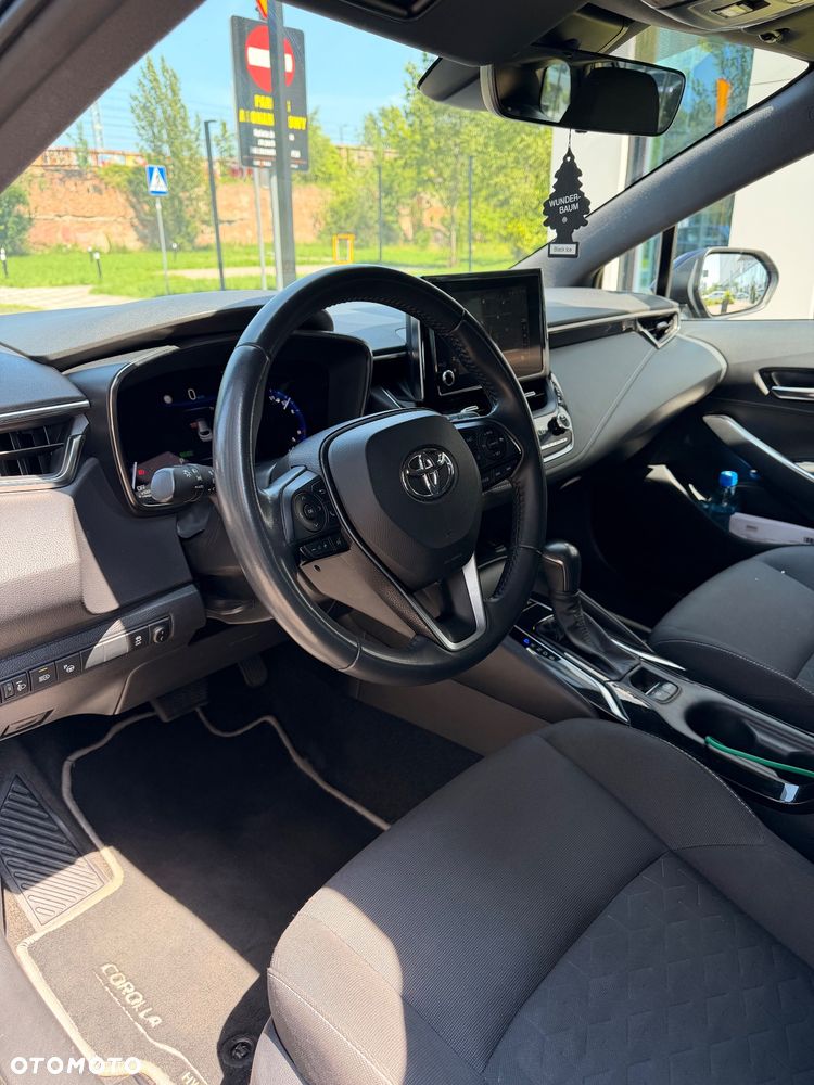 Toyota Corolla 1.8 Hybrid GPF Comfort - 8