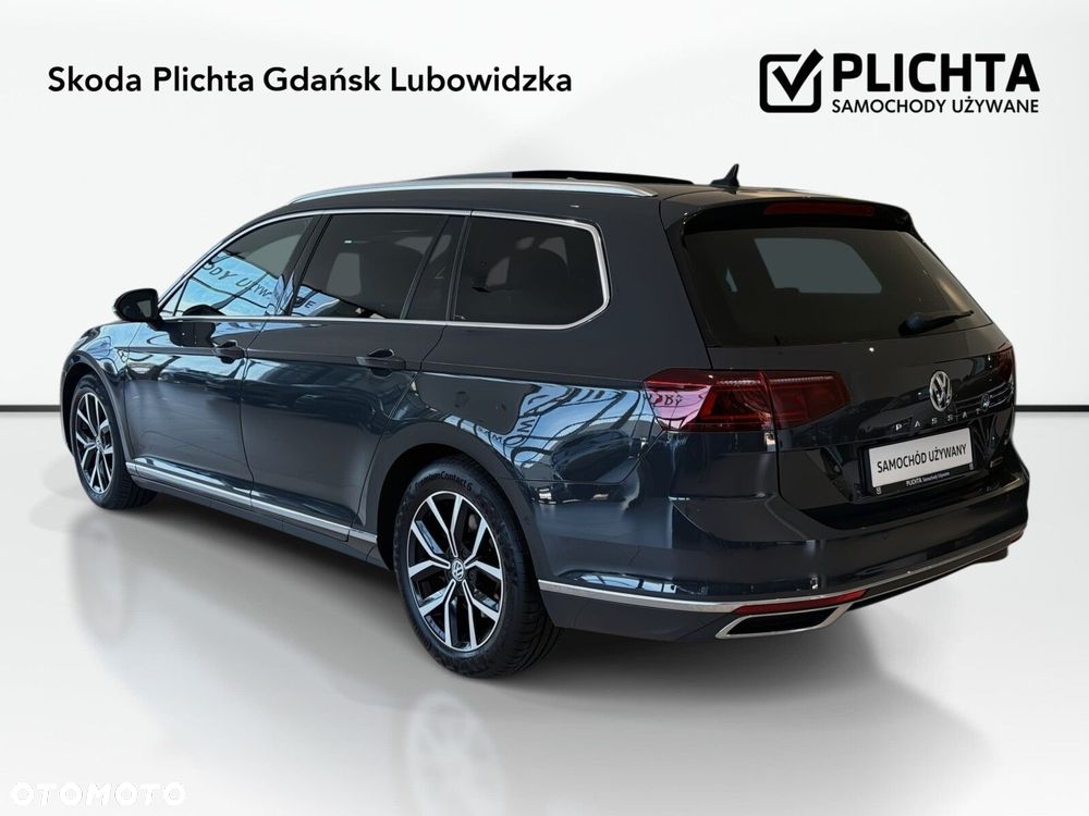 Volkswagen Passat Variant - 8
