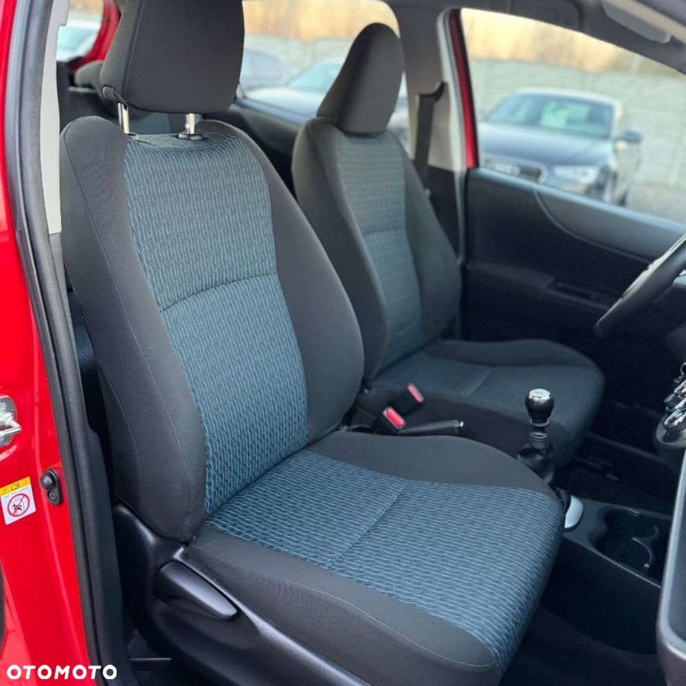 Toyota Yaris - 38