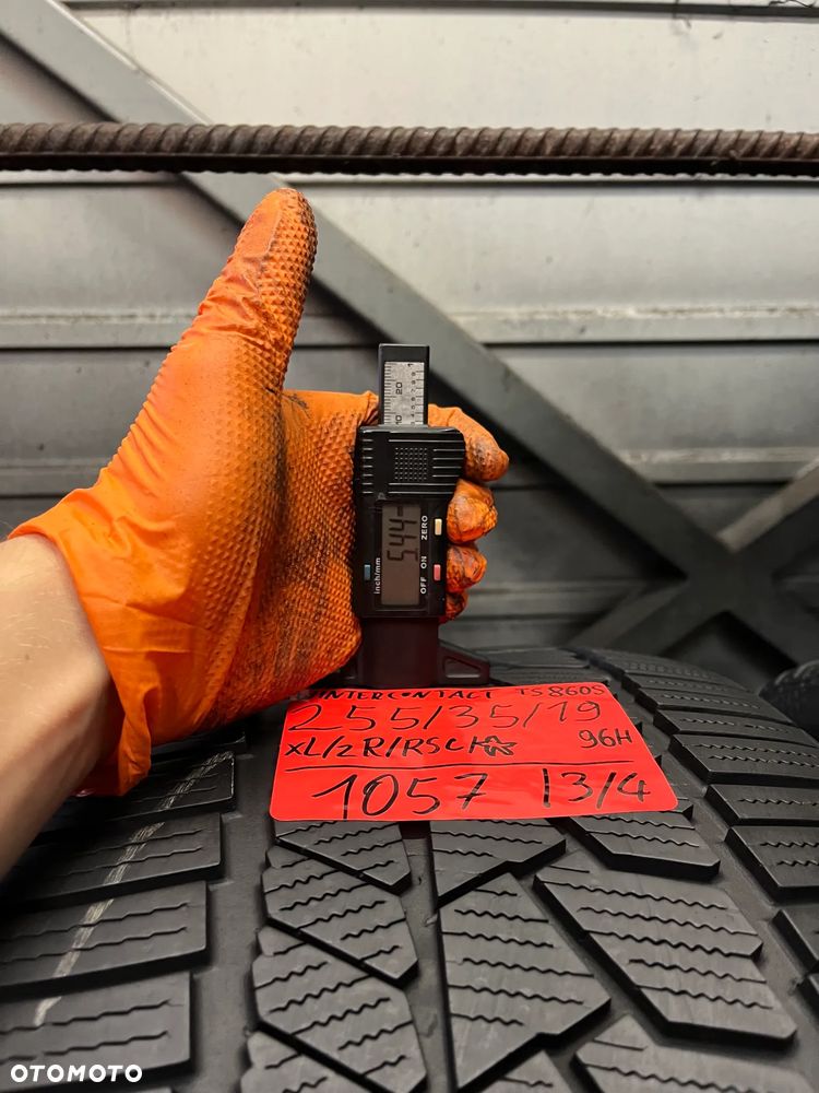 Continental 225 40 19 + 255 35 19 Winter Contact TS860S Run Flat RSC Zima 4szt. - 9