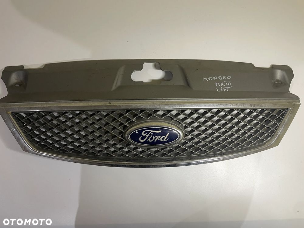 GRILL ATRAPA ZDERZAKA FORD MONDEO MK III LIFT - 1