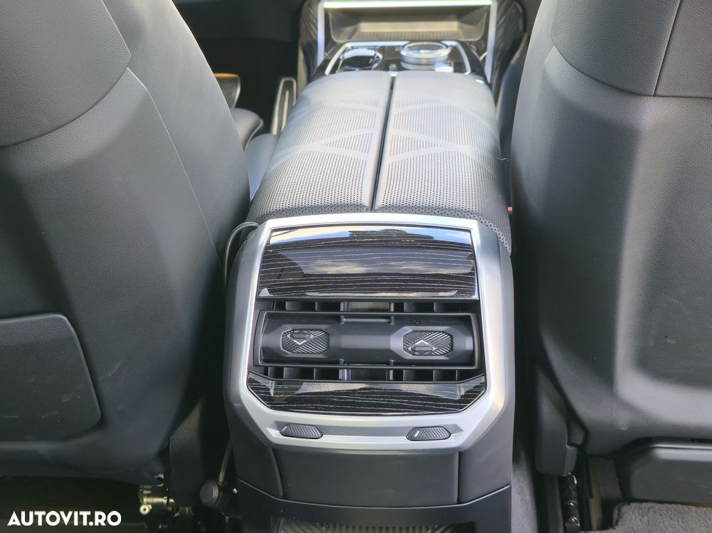 BMW Seria 7 750e xDrive AT PHEV - 21