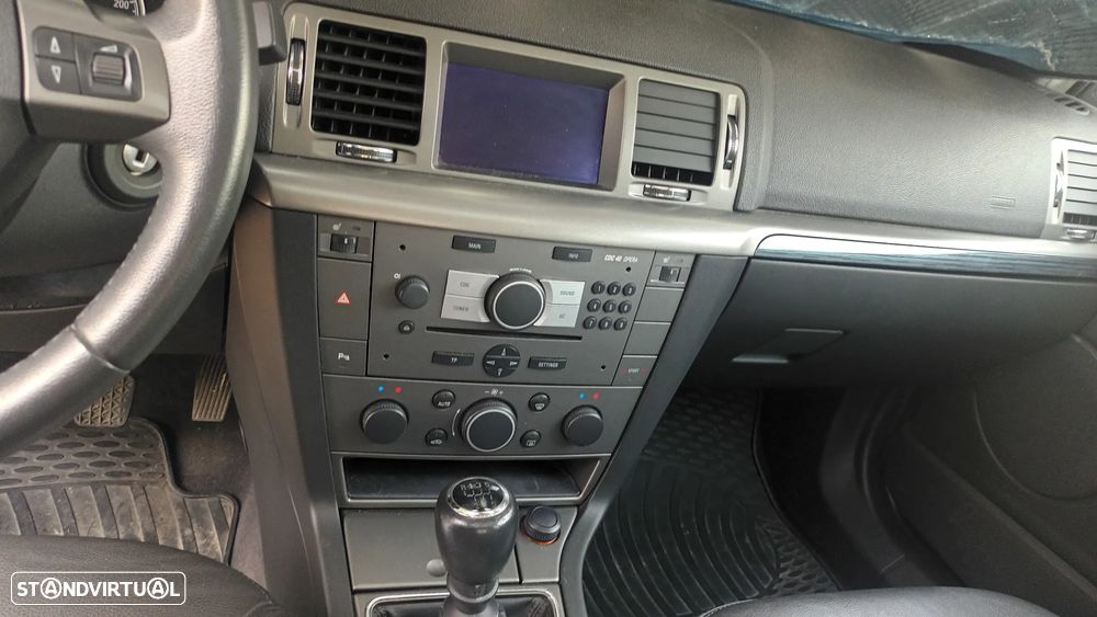 Opel Vectra Caravan 1.9 CDTi Executive - 21
