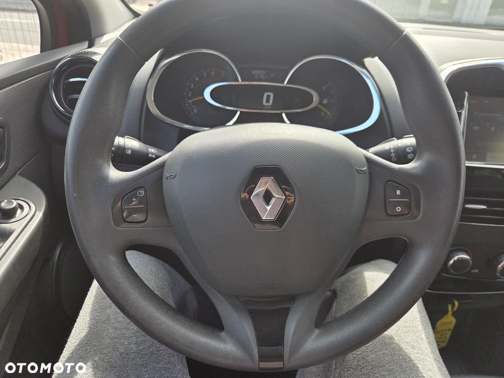Renault Clio - 22