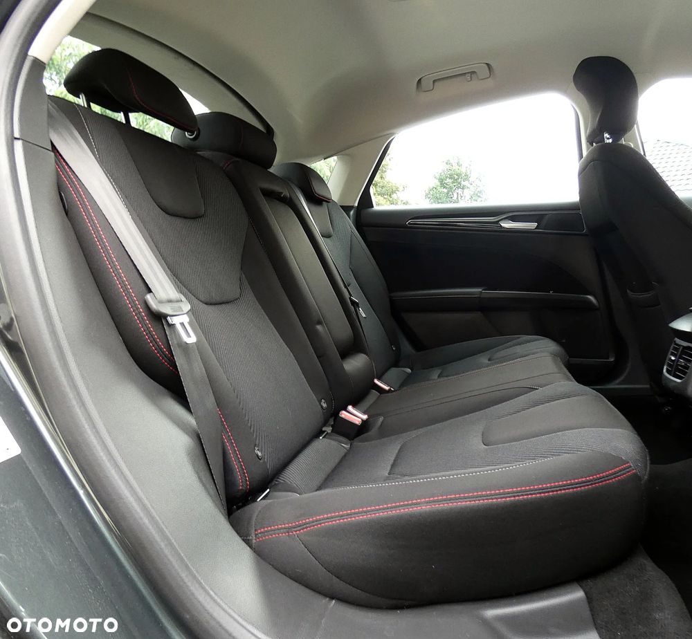 Ford Mondeo 2.0 TDCi ST-Line PowerShift - 27