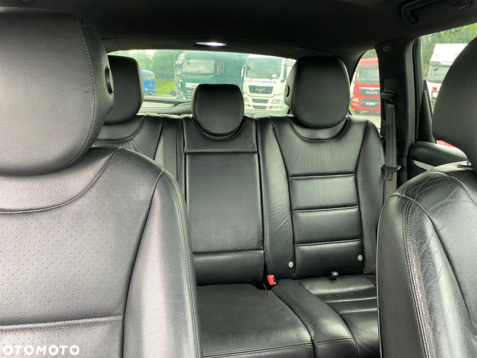 Porsche Cayenne Tiptronic S - 11