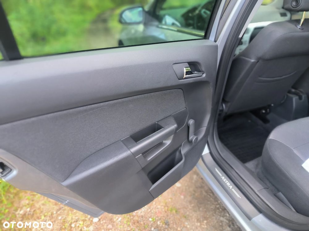 Opel Astra - 15