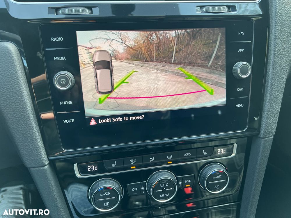 Volkswagen Golf 2.0 TDI DSG GTD - 9