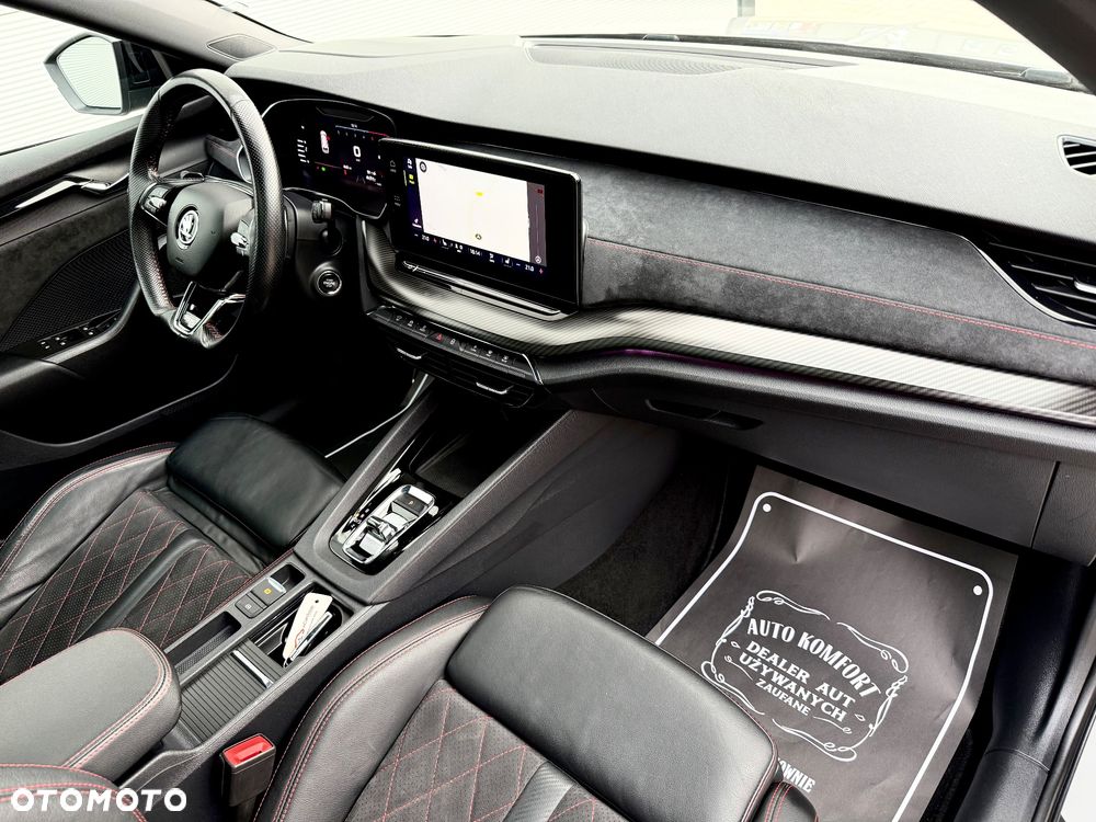 Skoda Octavia 2.0 TDI DSG RS Plus - 27