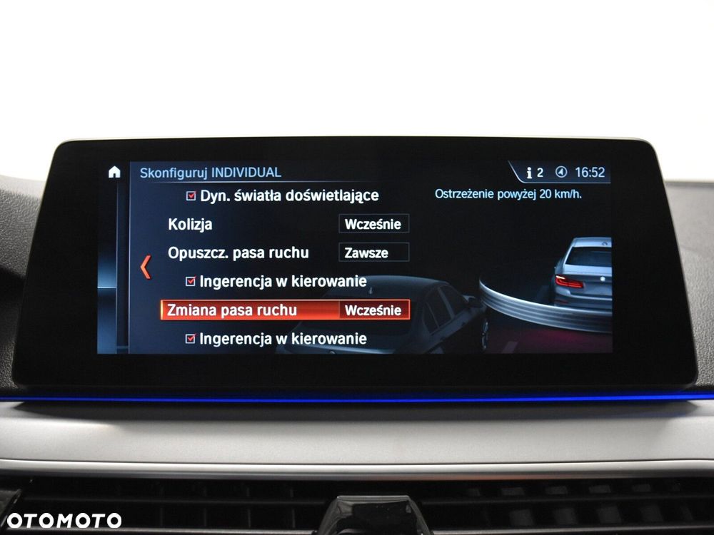 BMW Seria 5 530i GPF xDrive Luxury Line sport - 27