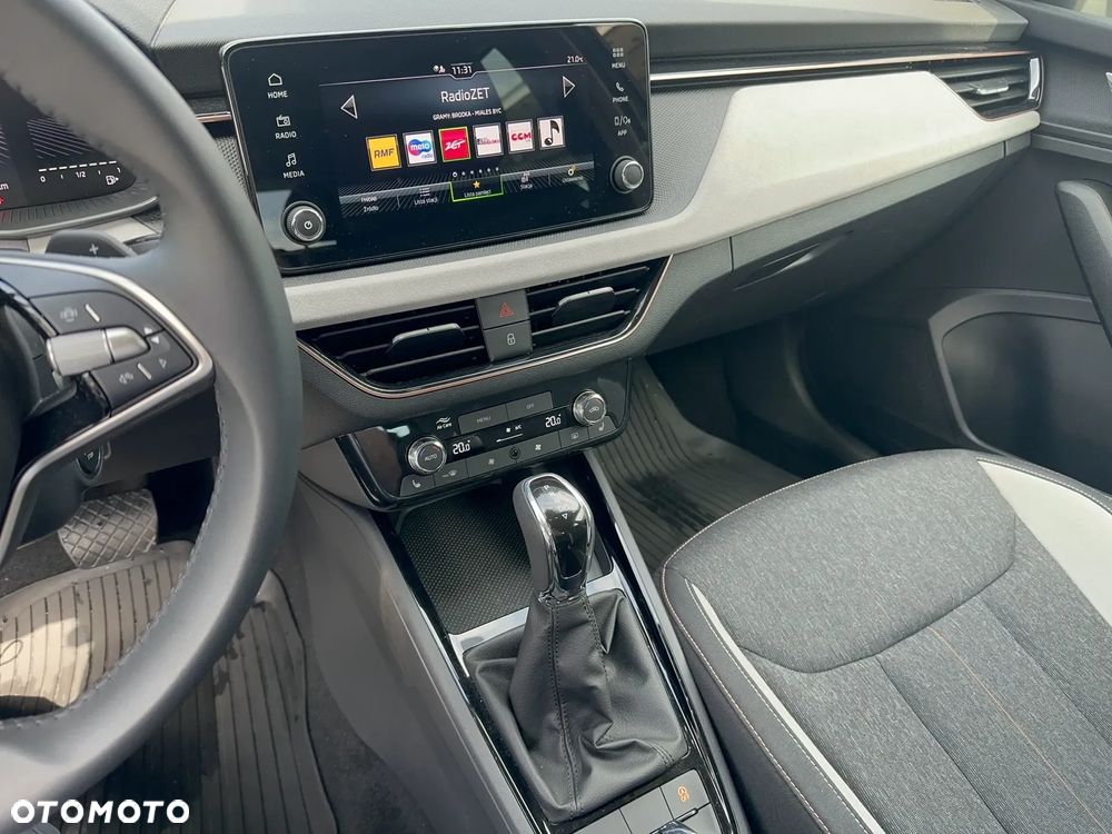 Skoda Scala 1.5 TSI Selection DSG - 17