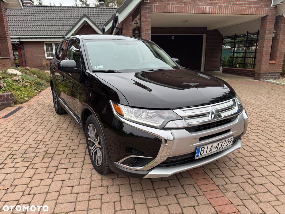 Mitsubishi Outlander 2.4 4WD CVT Intense - 2