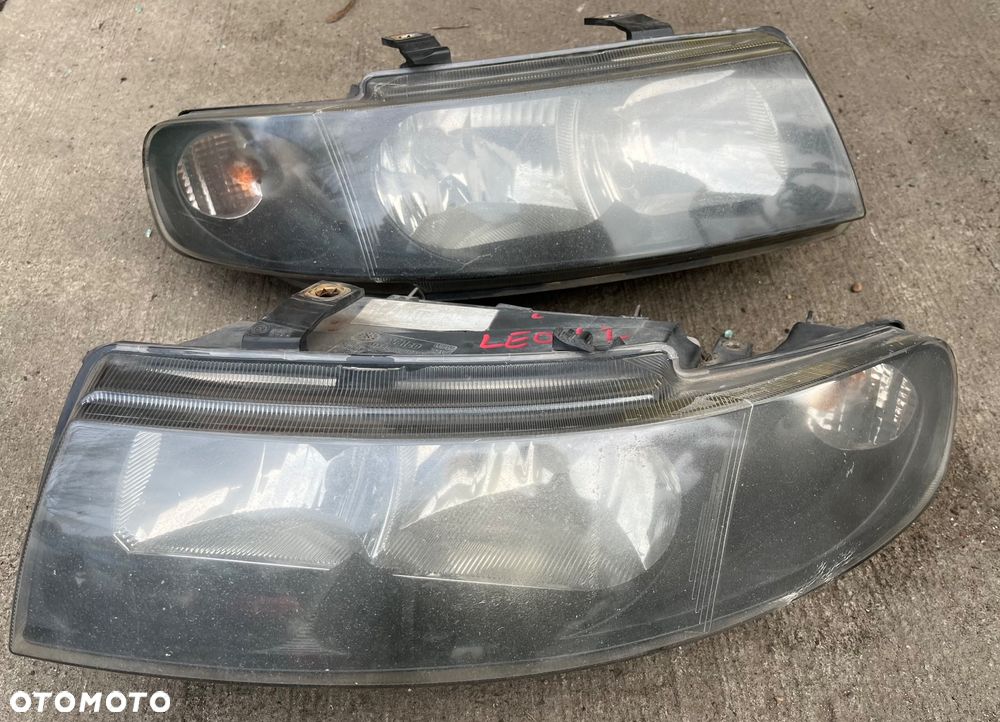 Lampa przód przednia prawa lewa Seat Leon I