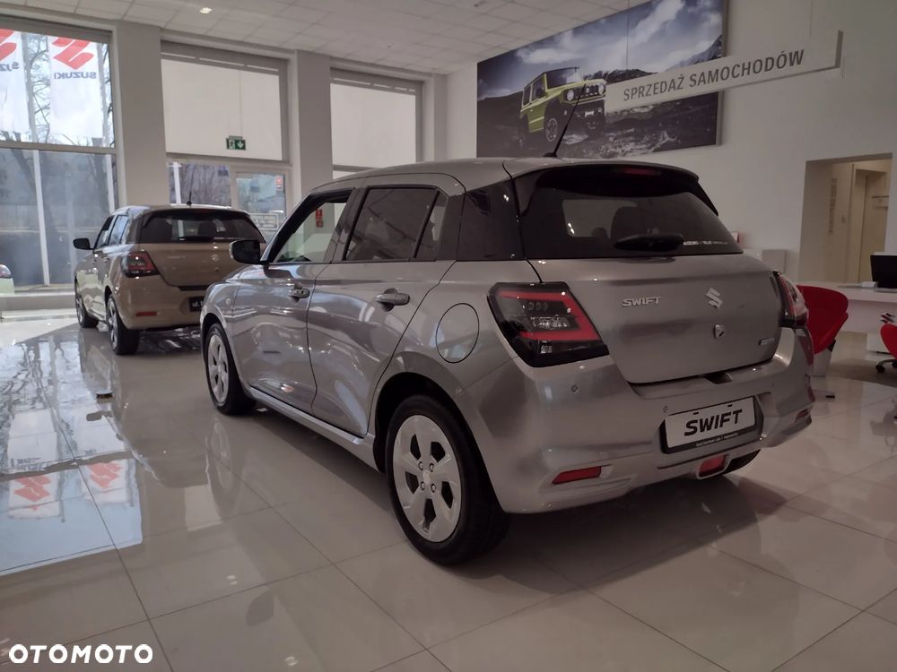 Suzuki Swift 1.2 Dualjet SHVS Premium Plus - 4