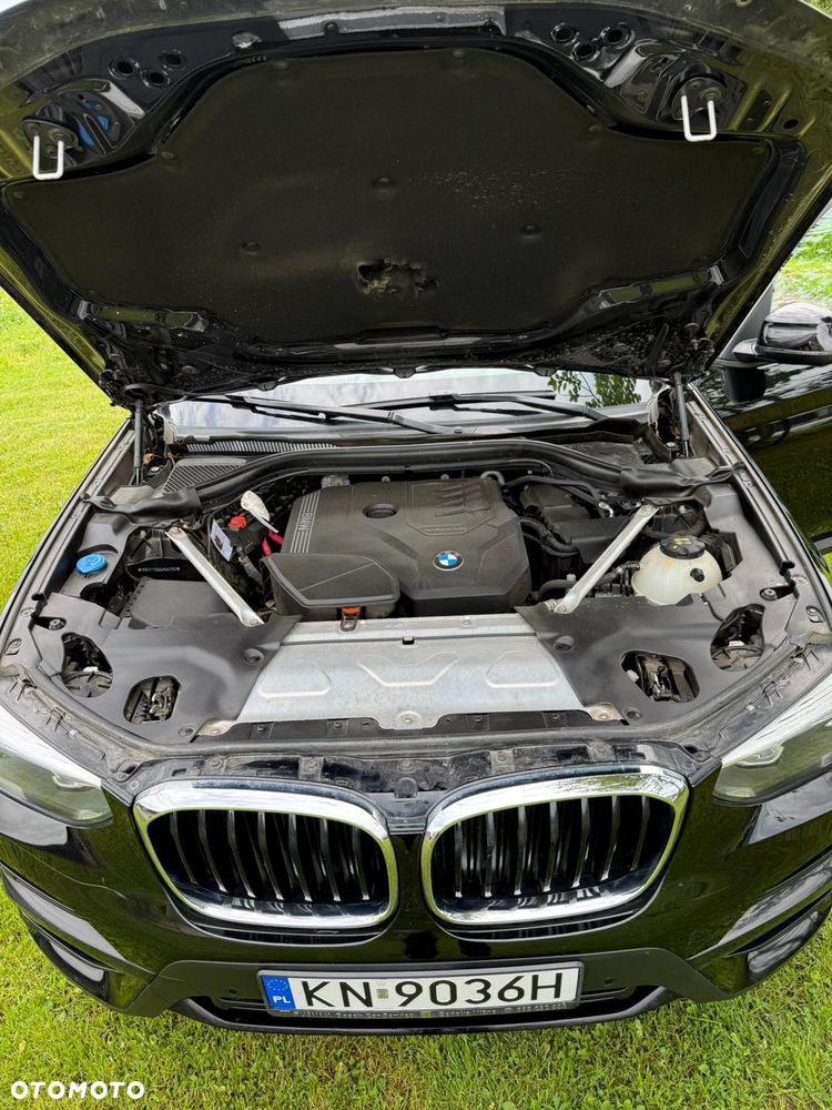 BMW X3 xDrive20i - 11