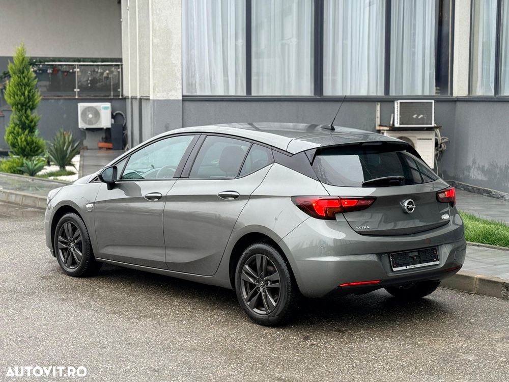 Opel Astra 1.5 D Start/Stop Design&Tech - 10