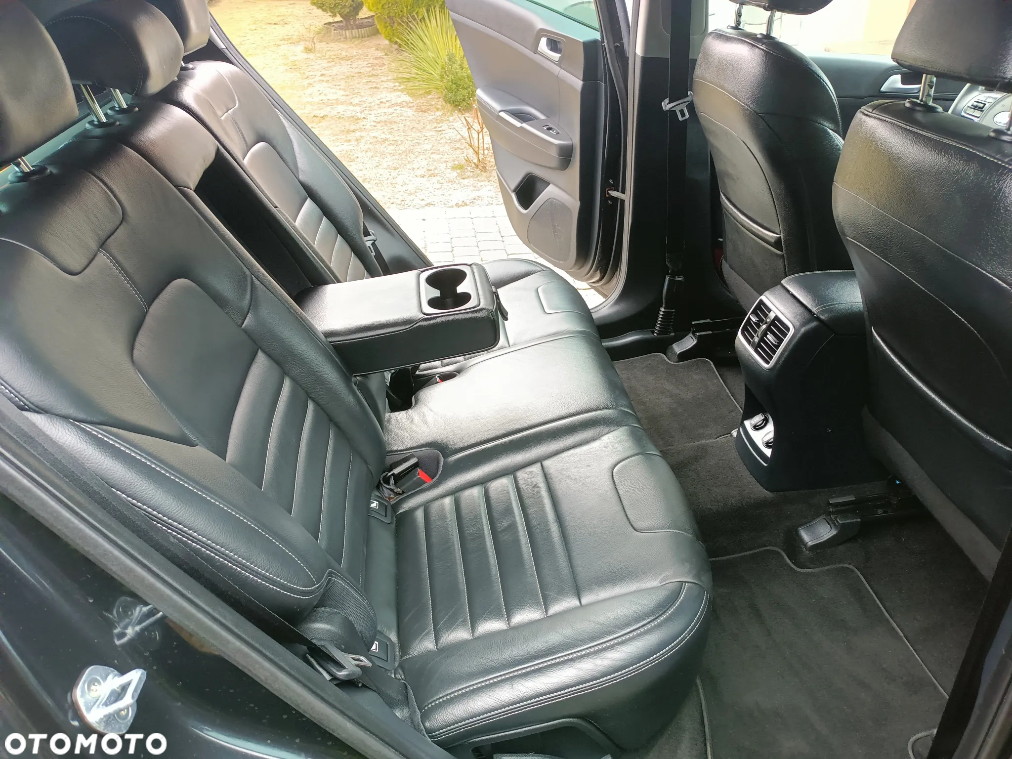 Kia Sportage - 15
