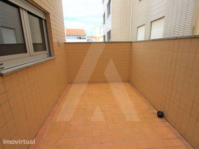 Apartamento T2 com terraços no centro da cidade de Aveiro - Grande imagem: 4/31