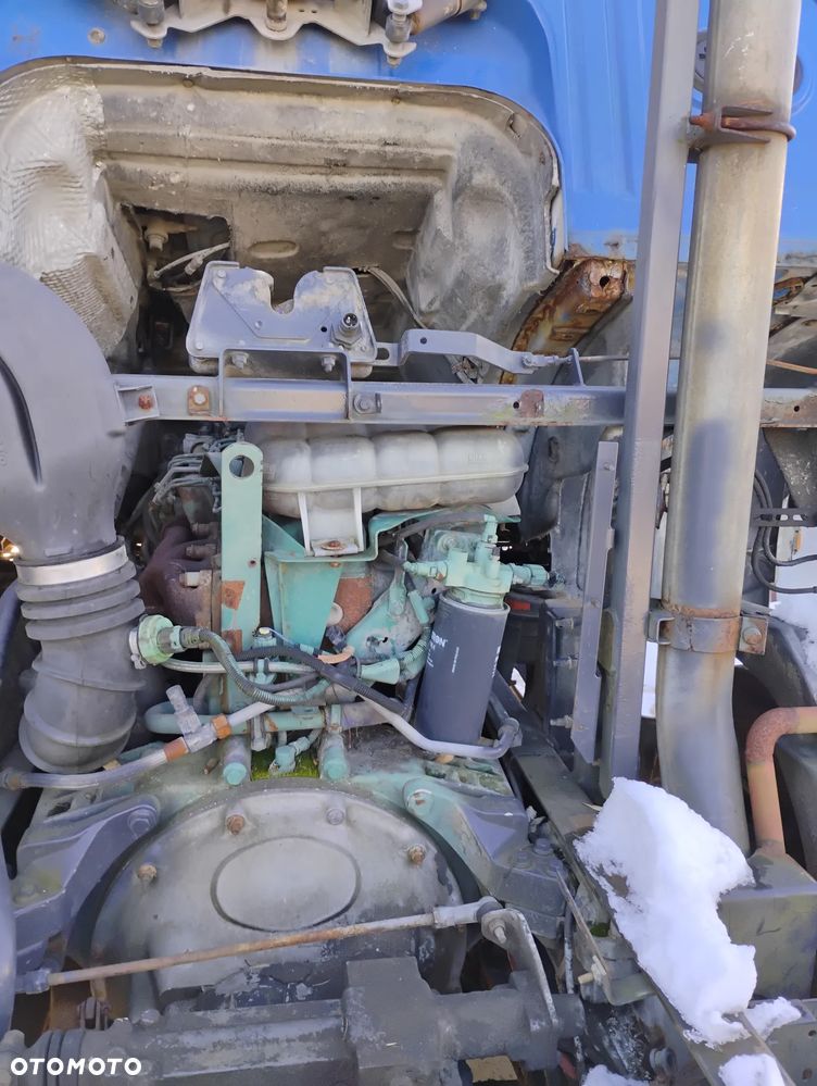 Silnik Volvo FL6 - 4