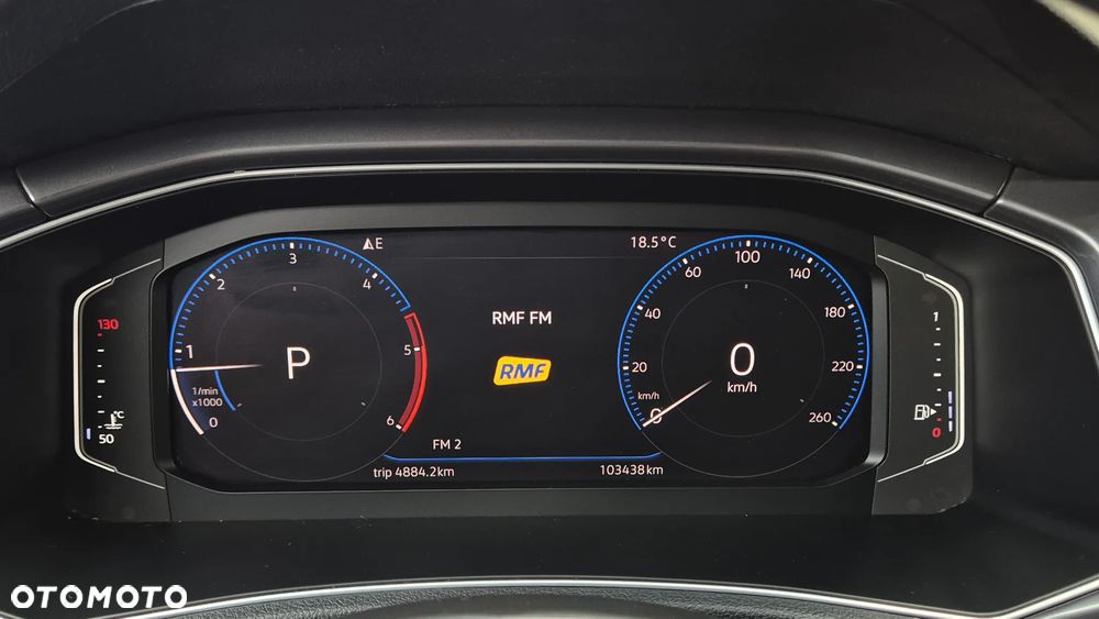 Volkswagen T-Roc 2.0 TDI SCR DSG IQ.DRIVE - 32