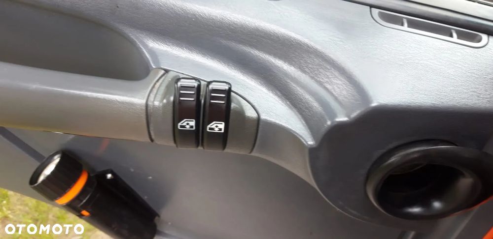 Scania P94 4x2 310 Stan Bardzo dobry nowe opony tacho tarczki - 29