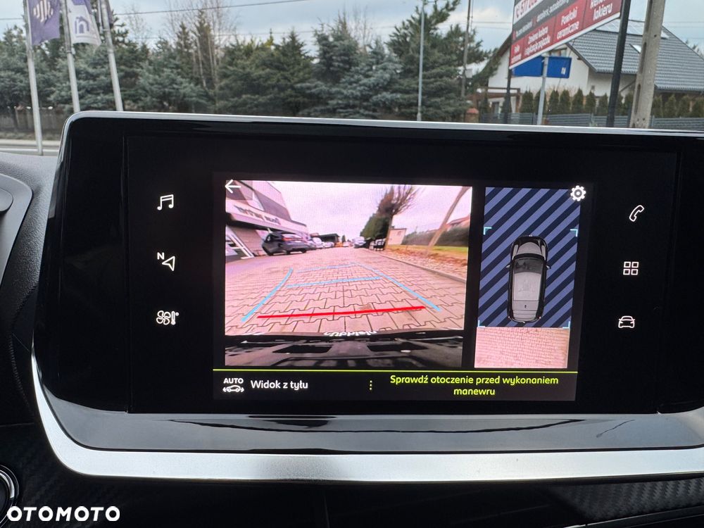 Peugeot 208 PureTech 100 EAT8 Allure - 33