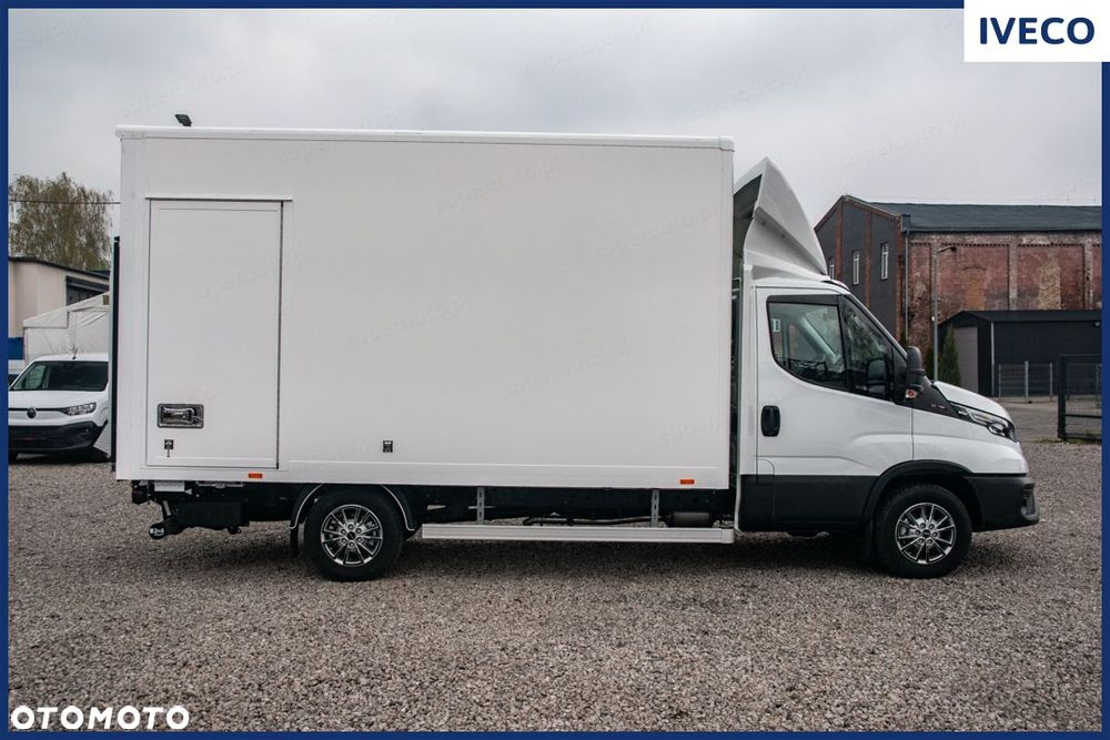 Iveco Daily 35S18 Kontener 8EP + Winda 3.0 180KM - 12