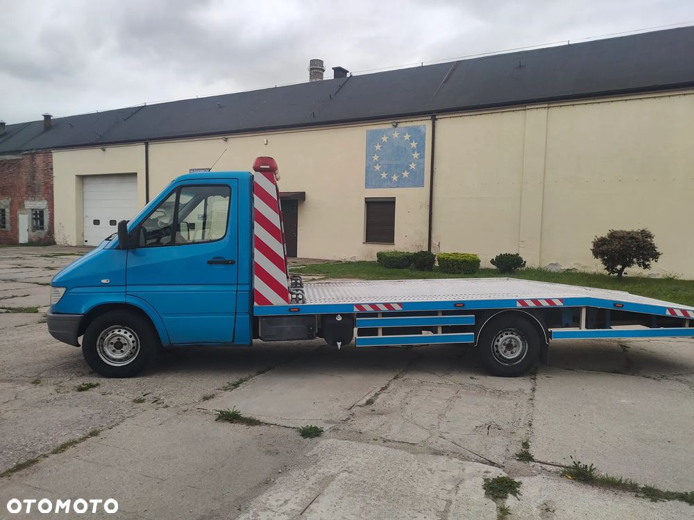 Mercedes-Benz sprinter - 21
