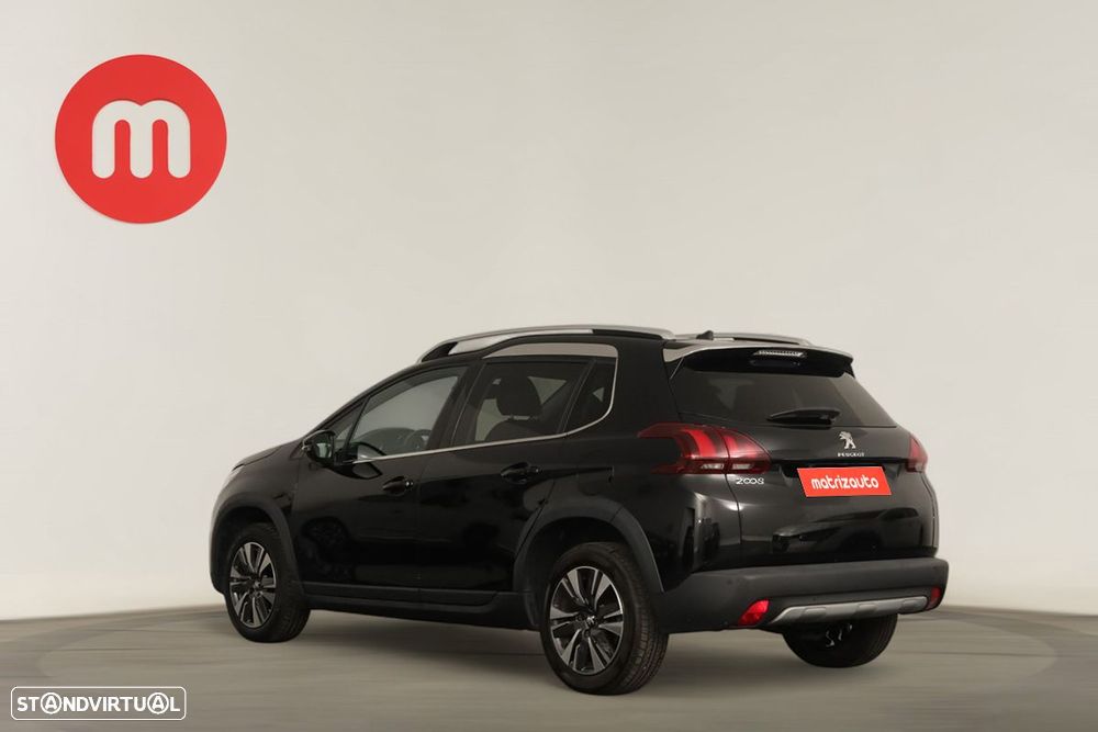 Peugeot 2008 1.2 PureTech Allure - 3