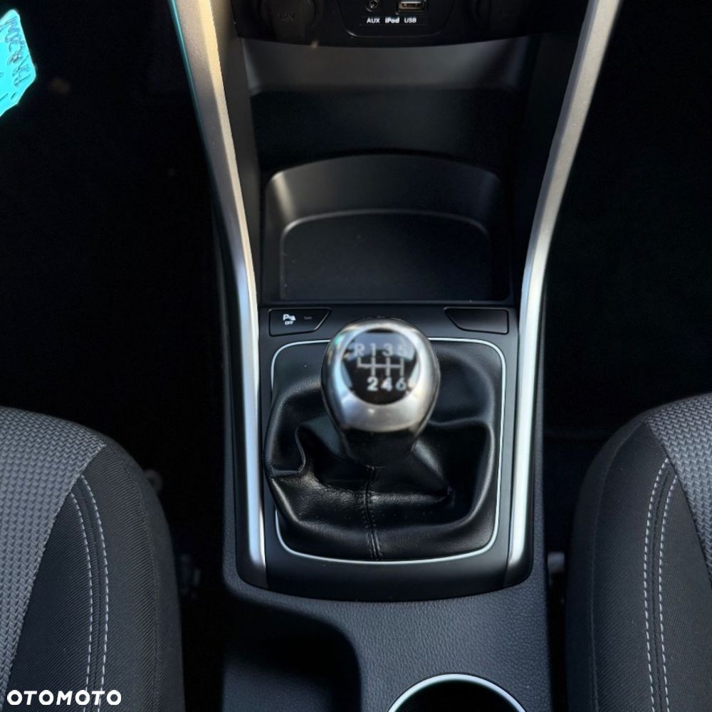Hyundai i30 - 29