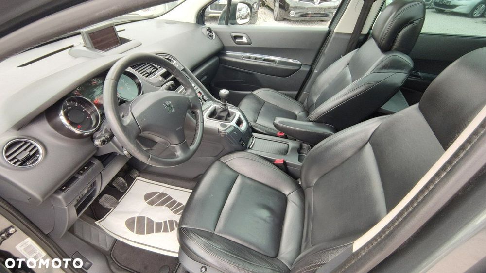 Peugeot 5008 - 5