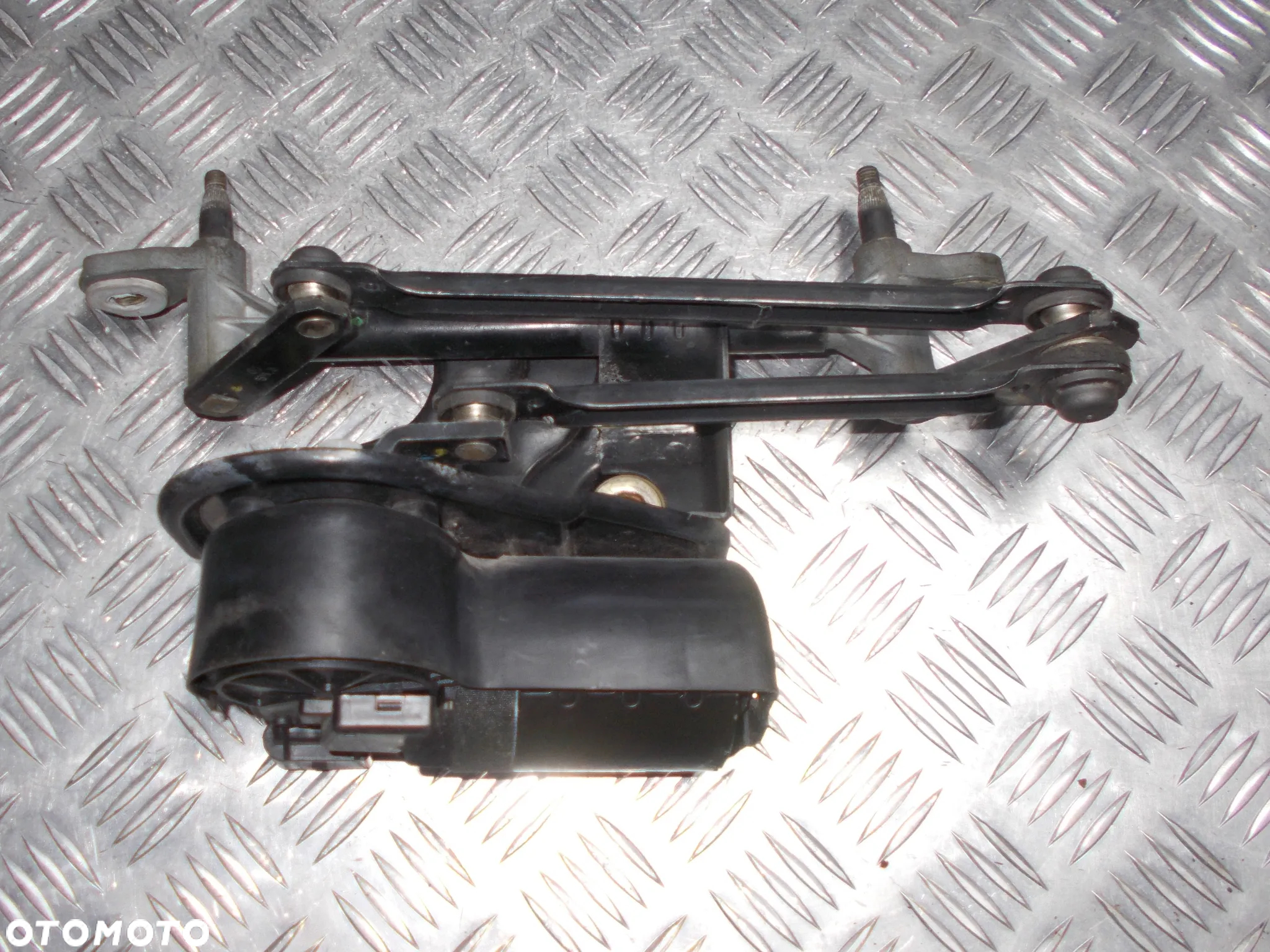 VW Fox mechanizm silniczek wycieraczek przód - 2