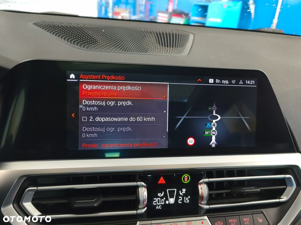 BMW Seria 3 320d Edition M Sport Shadow - 35
