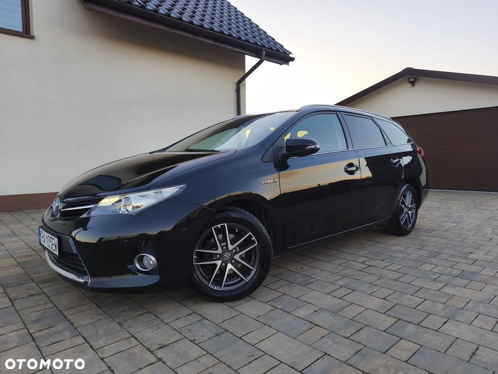 Toyota Auris - 2