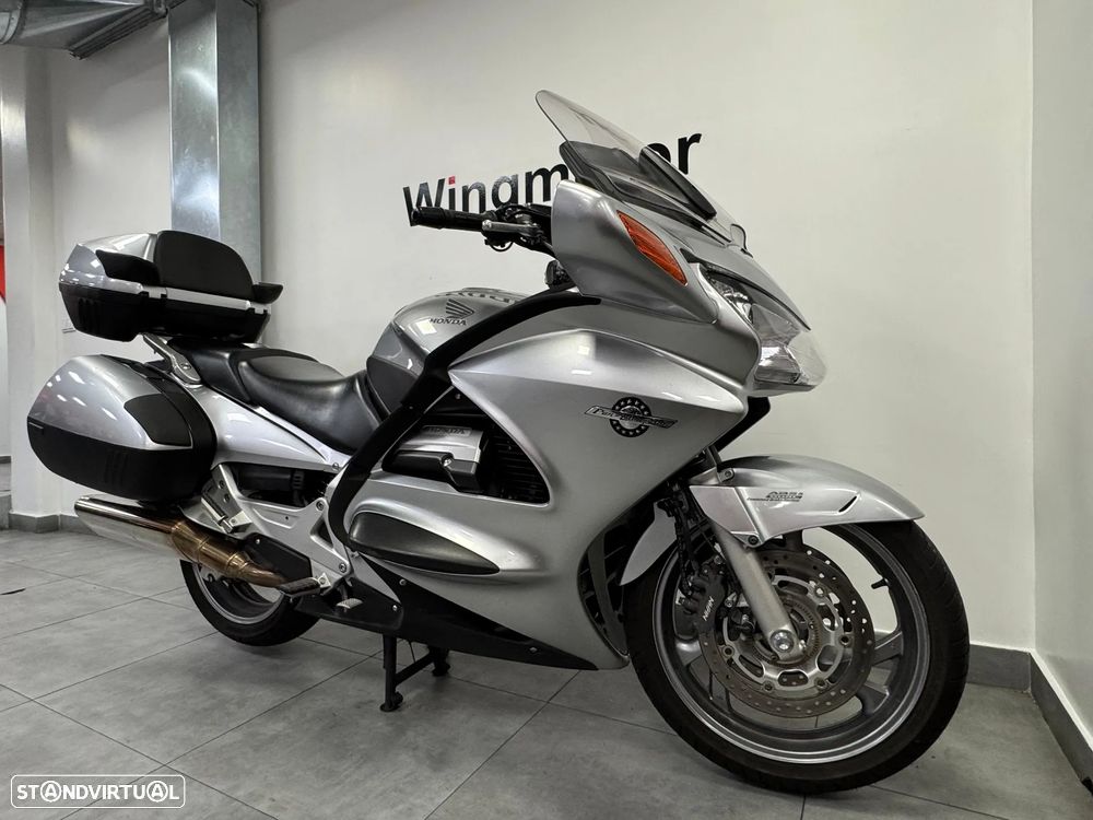 Honda Pan European 1300 - 3