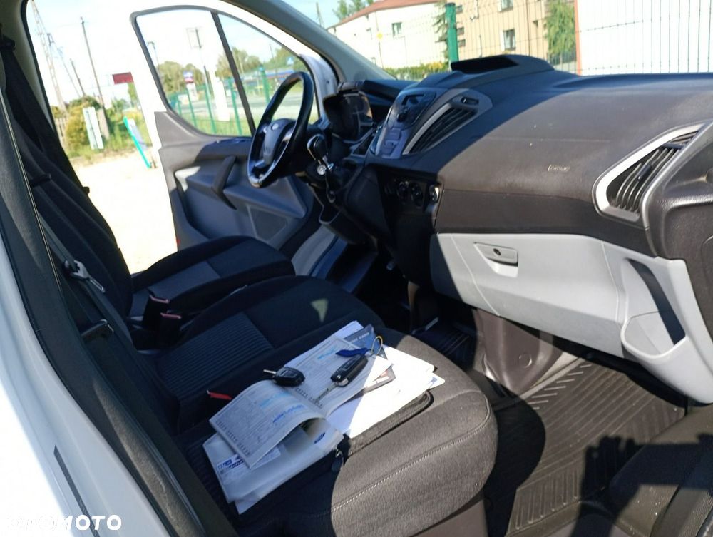 Ford Transit Custom - 19