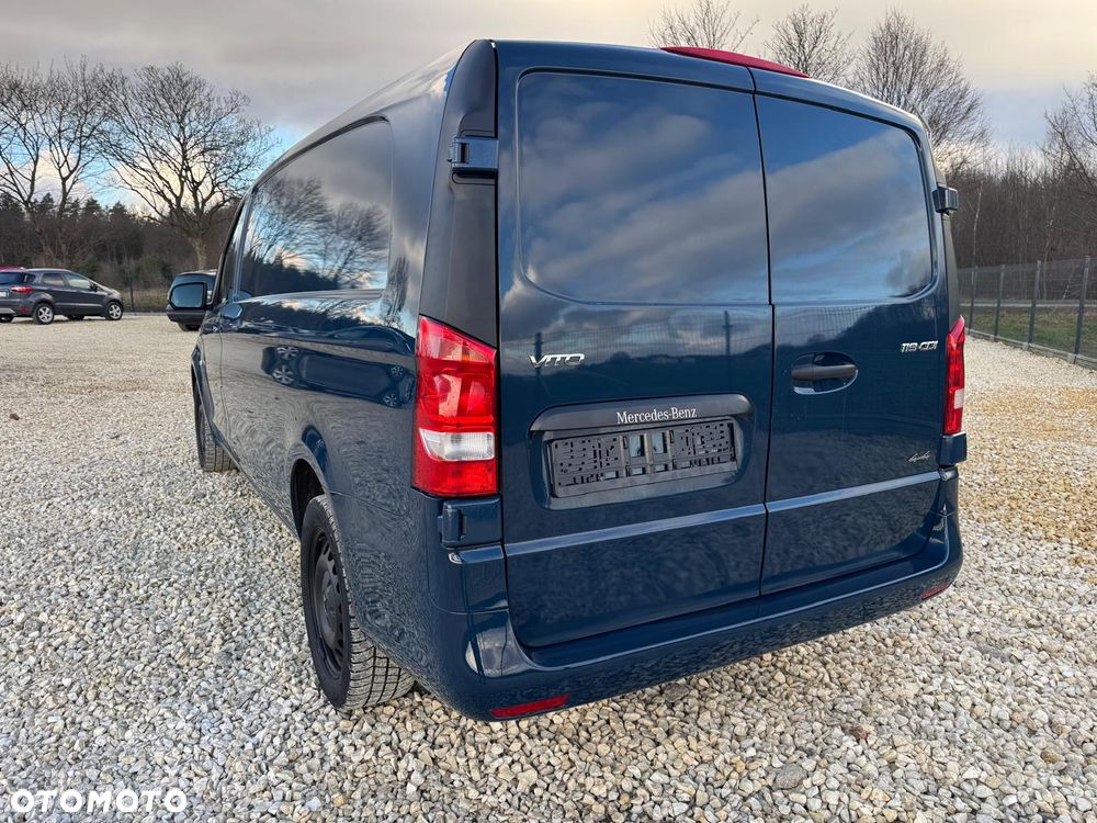 Mercedes-Benz VITO - 10