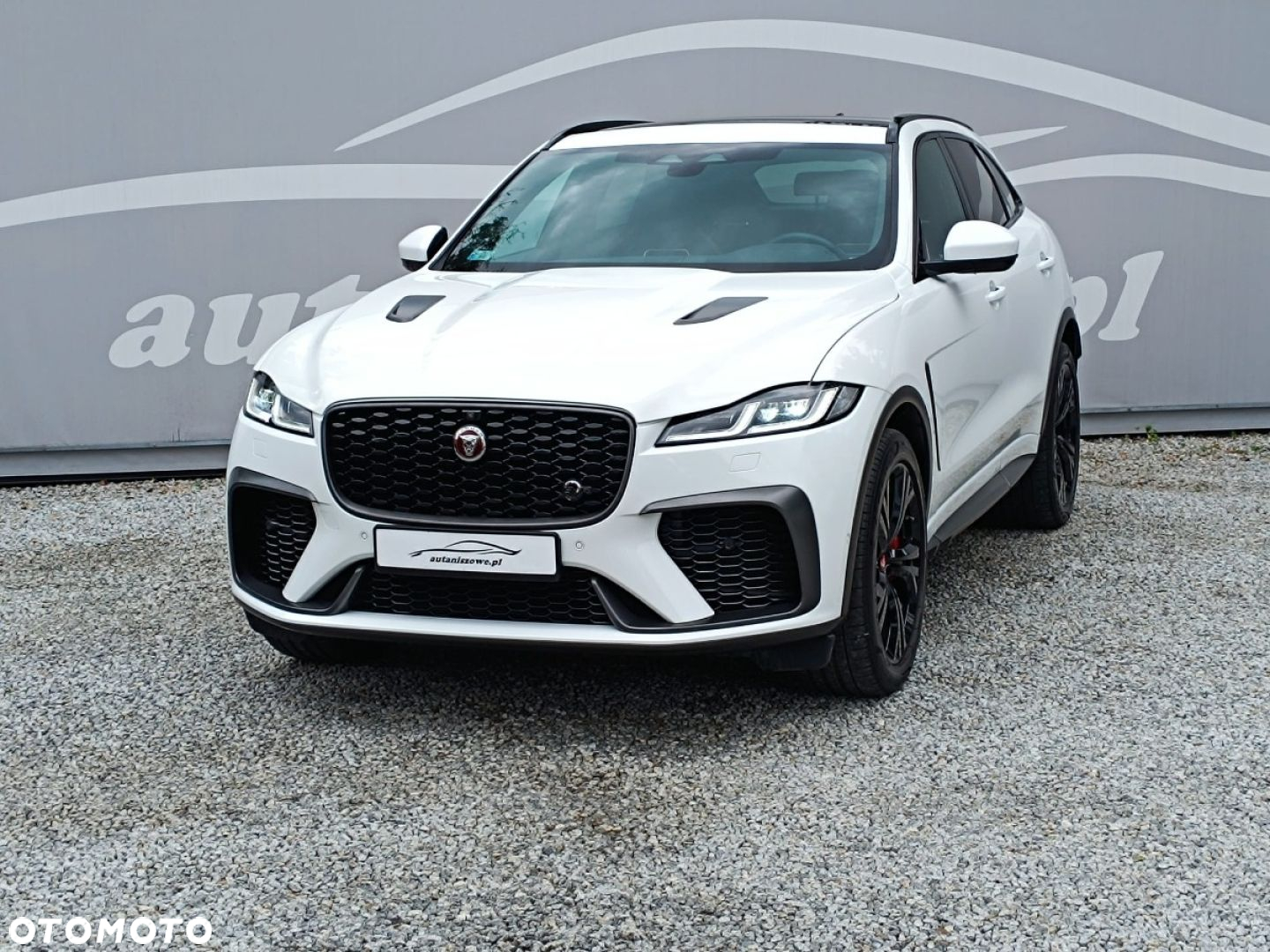 Jaguar F-Pace 5.0 V8 P550 AWD SVR - 12