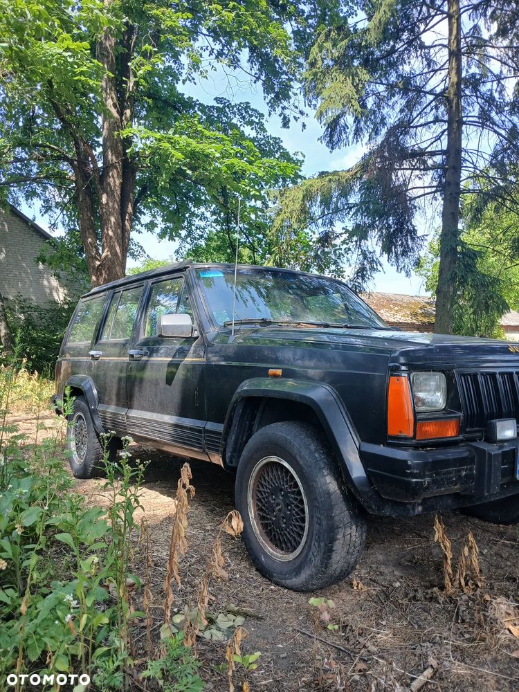 Jeep Cherokee 4.0 Limited - 1