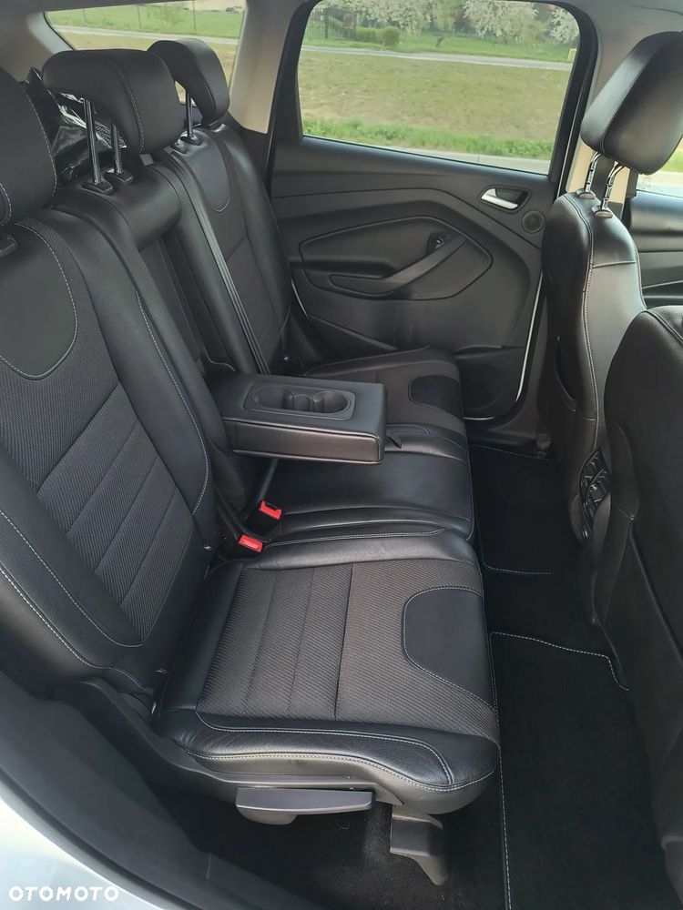 Ford Kuga 2.0 TDCi 4x2 Titanium - 10