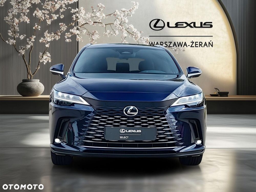 Lexus RX 450h+ Omotenashi - 10
