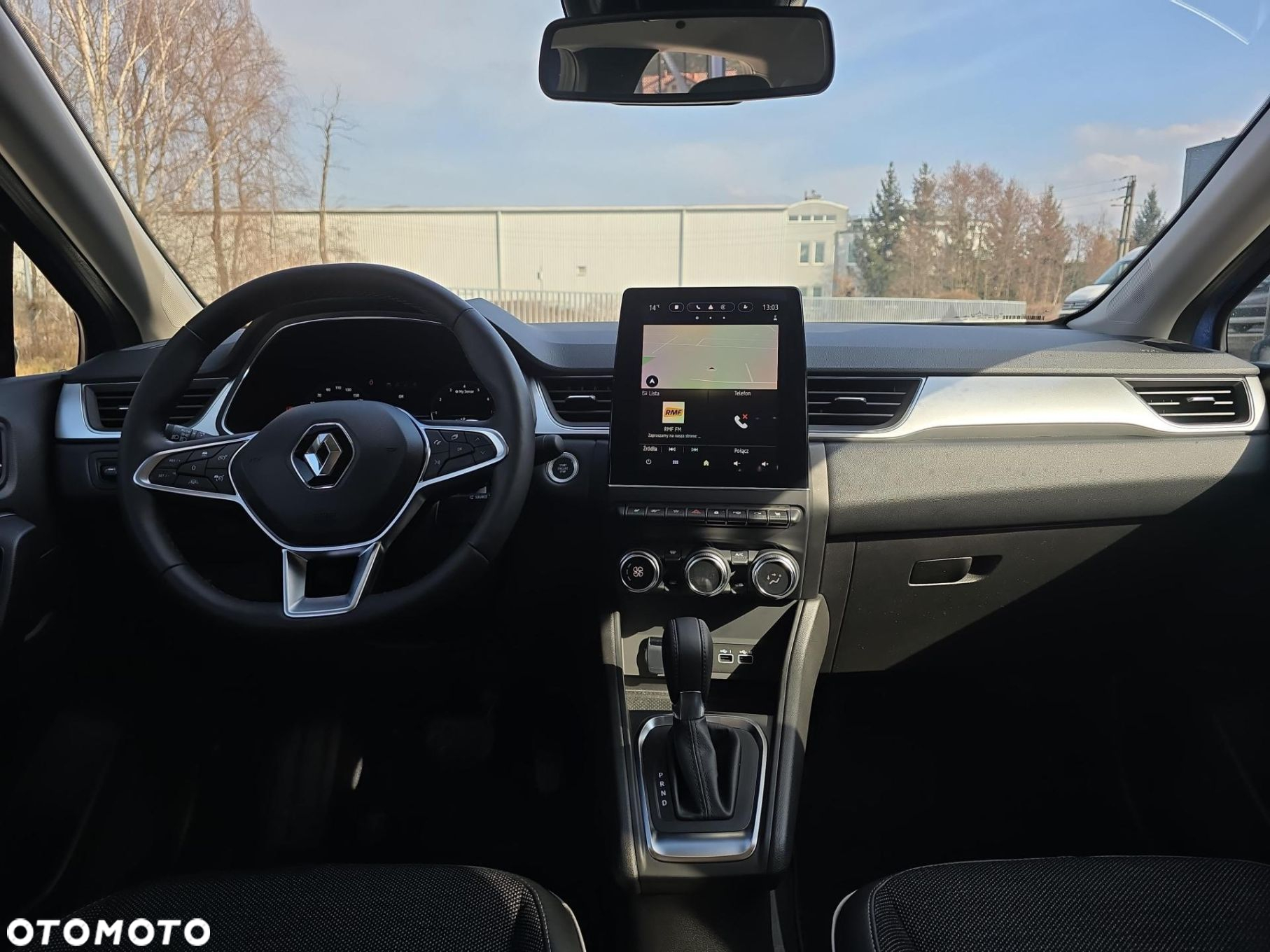 Renault Captur - 12