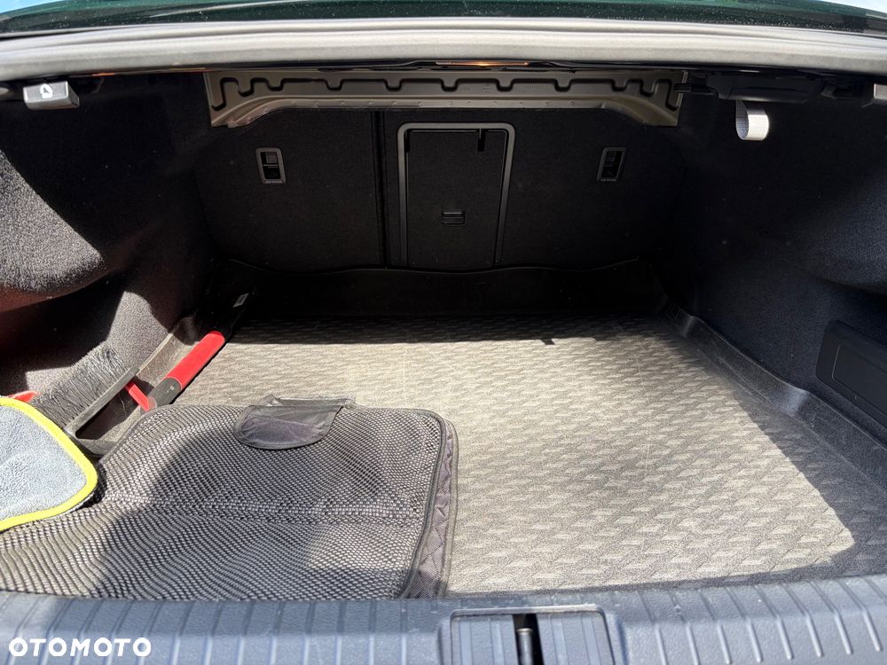 Volkswagen Passat 1.8 TSI BMT Comfortline DSG - 17