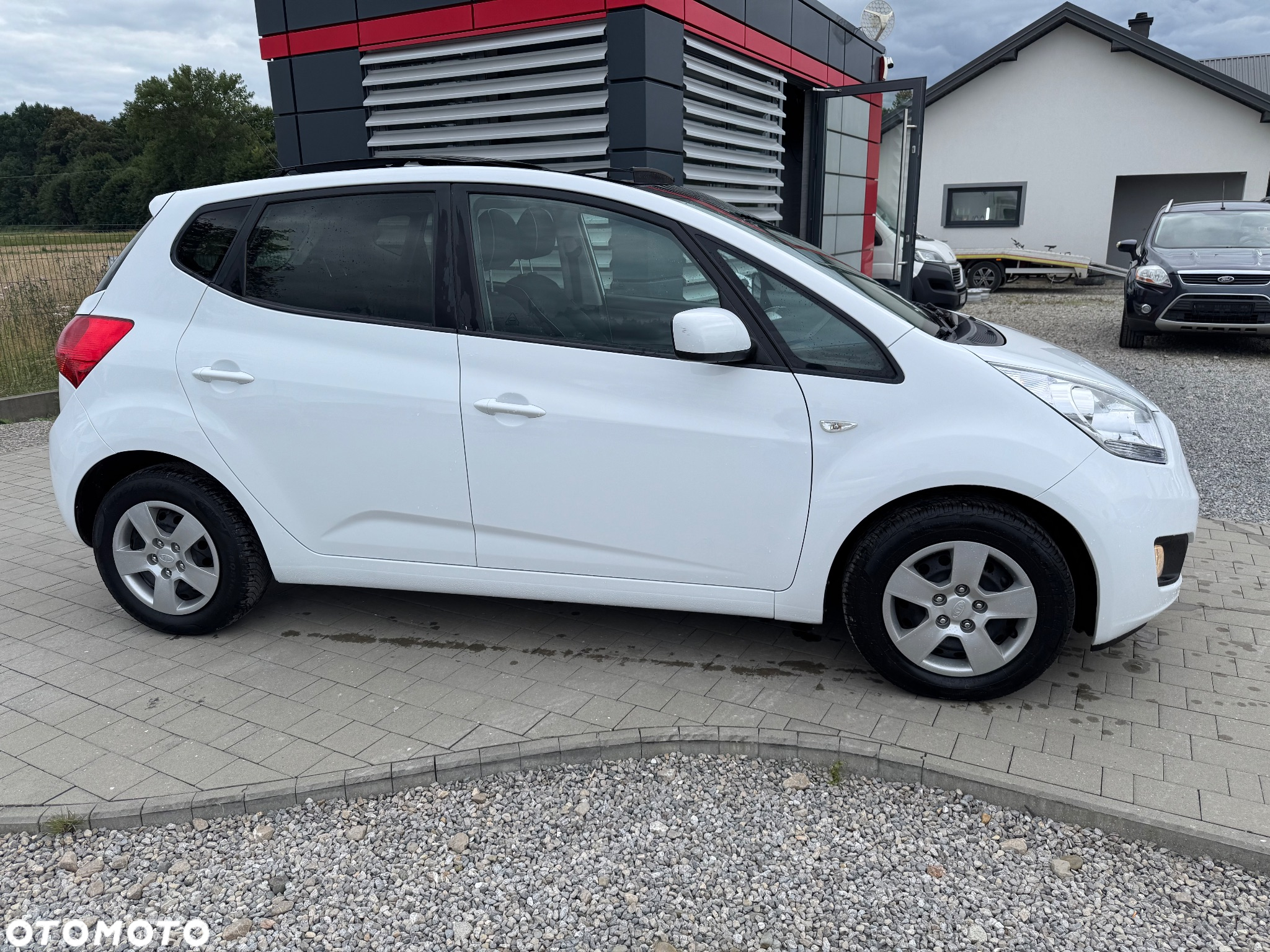 Kia Venga 1.6 CRDi M - 8