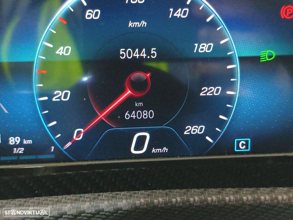 Mercedes-Benz A 160 d Style Plus - 4