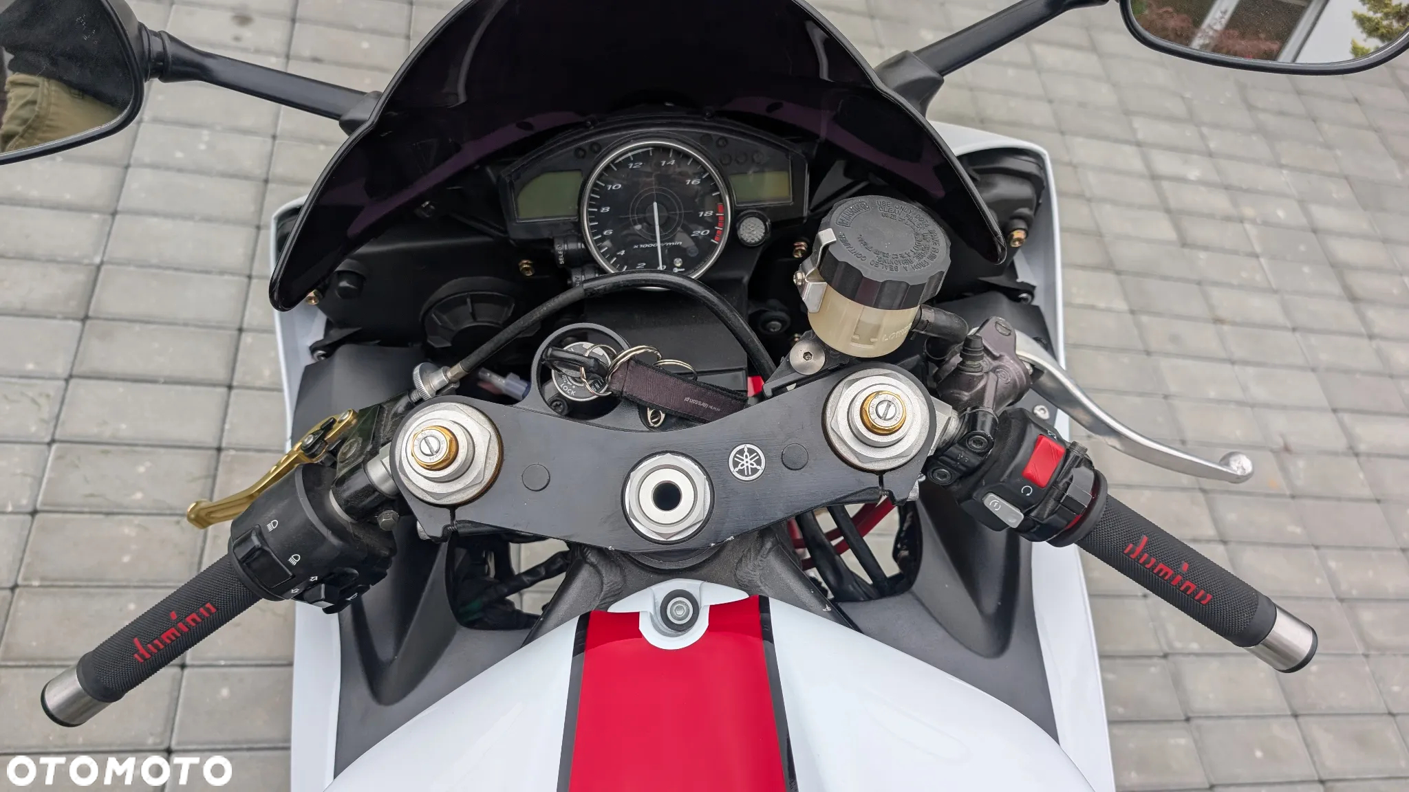 Yamaha R6 - 9