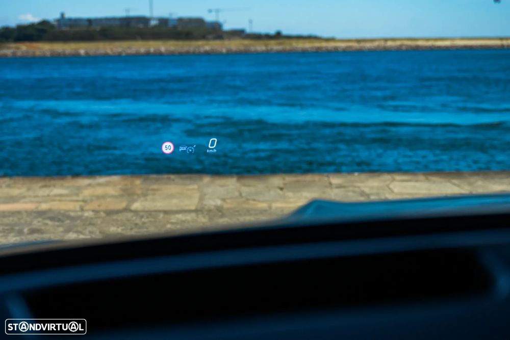 Mercedes-Benz GLE 350 de 4Matic — fotografia 31