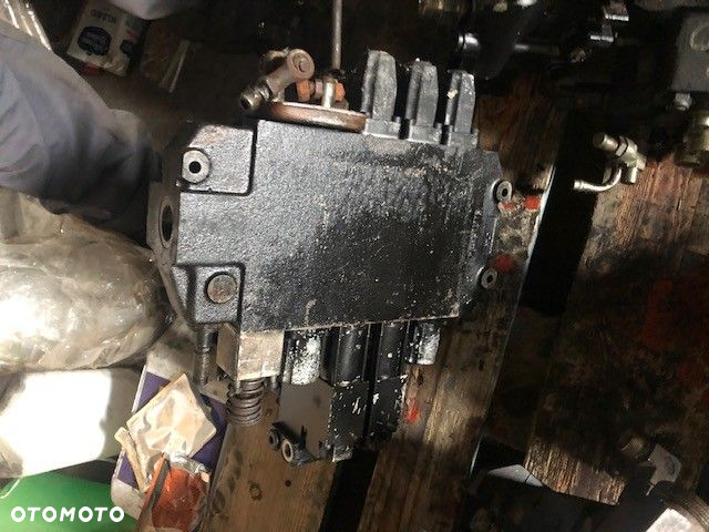 Merlo Rozdzielacz Hydrauliczny - 3